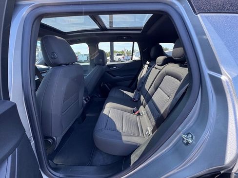 New 2026 Chevrolet Equinox LT FWD image 8