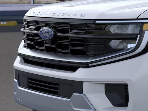 New 2026 Ford Expedition Platinum AWD/4WD image 17