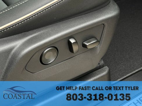 New 2026 Chevrolet Suburban Premier image 34