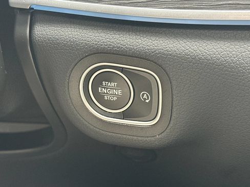 Certified 2024 Mercedes-Benz GLE 350 4MATIC image 33