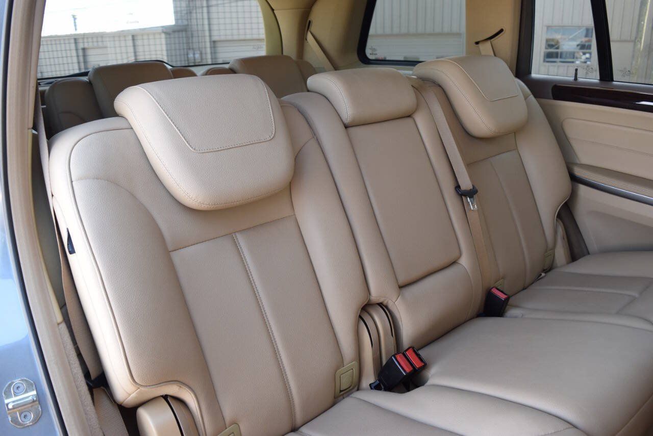 Used 2012 Mercedes-Benz GL 320 BlueTEC 4MATIC image 47
