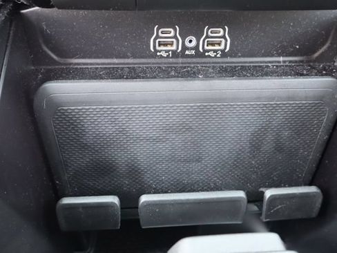 Used 2025 RAM 3500 Big Horn AWD/4WD image 39