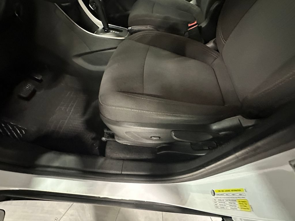 Used 2020 Chevrolet Trax LS w/ Tint and Cruise Package FWD image 19