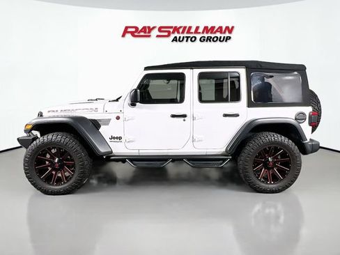 Used 2018 Jeep Wrangler Unlimited Rubicon AWD/4WD image 4