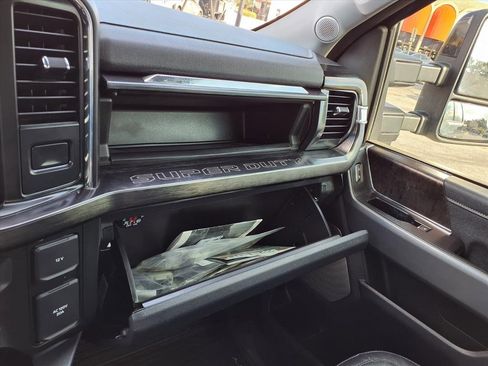 Used 2023 Ford F350 Lariat w/ Lariat Ultimate Package image 35