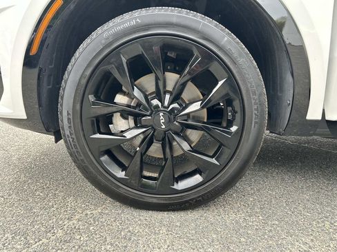 Certified 2023 Kia Sorento SX AWD/4WD image 36