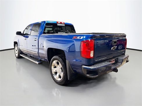 Used 2016 Chevrolet Silverado 1500 LTZ Z71 w/ LTZ Plus Package image 9