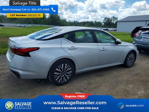 Used 2023 Nissan Altima 2.5 SV FWD image 4
