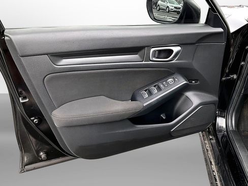 Used 2023 Honda Civic LX image 25
