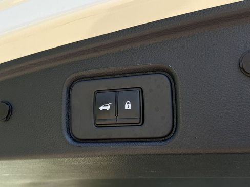 Certified 2025 Nissan Pathfinder Rock Creek AWD/4WD image 28