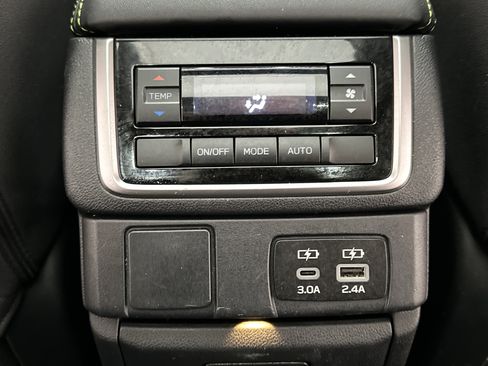 Used 2023 Subaru Ascent Onyx Edition image 16