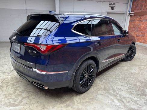 Used 2023 Acura MDX SH-AWD w/ Advance Package image 6