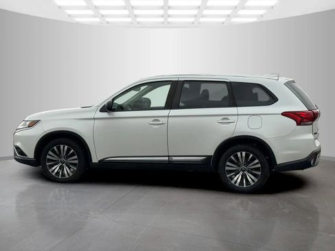 Used 2019 Mitsubishi Outlander ES image 8