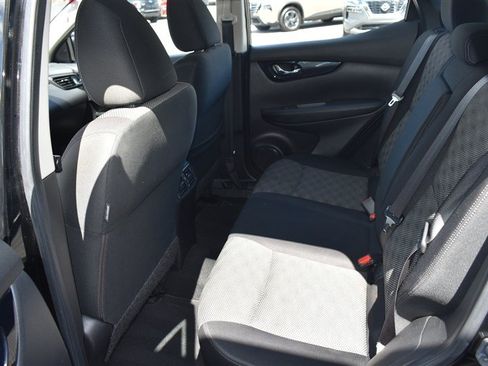 Used 2019 Nissan Rogue Sport SV w/ Technology Package AWD/4WD image 21