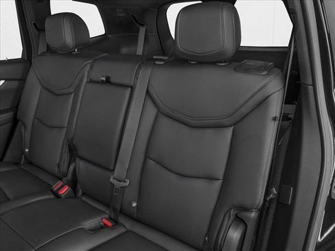 New 2025 Cadillac XT6 Premium Luxury w/ Platinum Package FWD image 9
