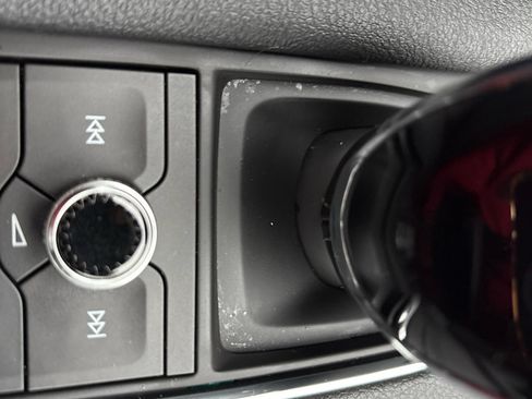 Used 2024 Cadillac XT6 Luxury w/ LPO, Floor Liner Package image 15