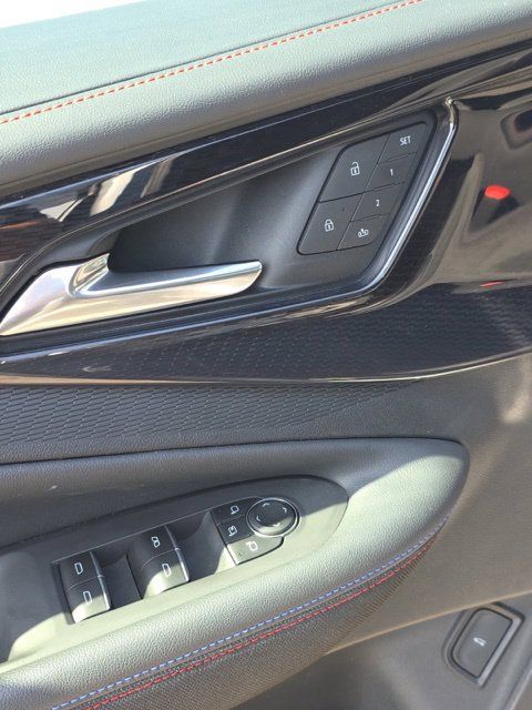 Used 2026 Chevrolet Blazer EV RS w/ Super Cruise Package FWD image 8