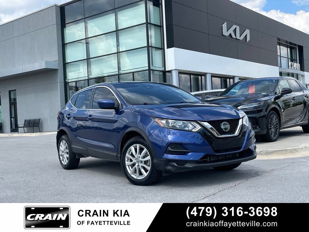 Used 2022 Nissan Rogue Sport S FWD image 1
