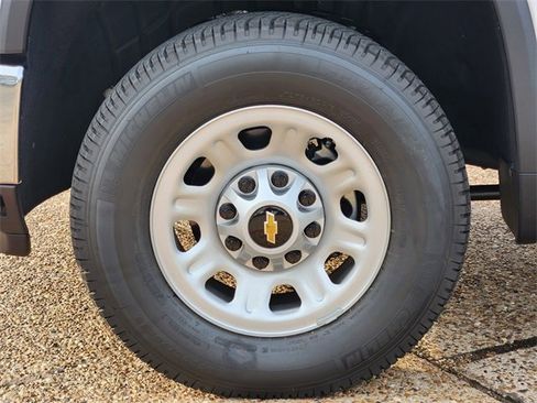 New 2026 Chevrolet Silverado 2500 W/T image 9