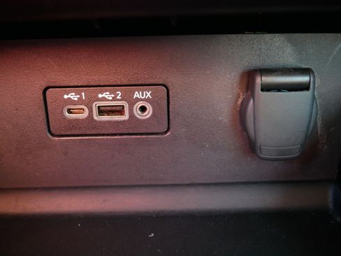 Used 2024 Nissan Altima 2.5 SV image 34