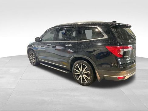 Used 2019 Honda Pilot Touring image 4