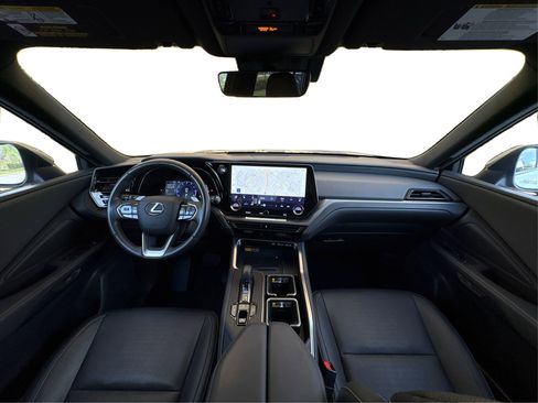 Used 2024 Lexus TX 350 FWD w/ Cold Weather Package image 22