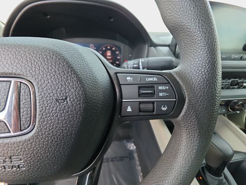 Used 2024 Honda Accord EX image 18