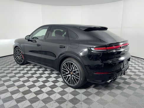 New 2025 Porsche Cayenne S AWD/4WD image 3
