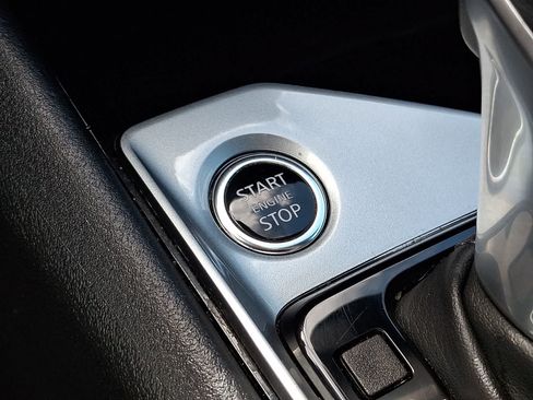 Used 2024 Nissan Altima 2.5 SV FWD image 24