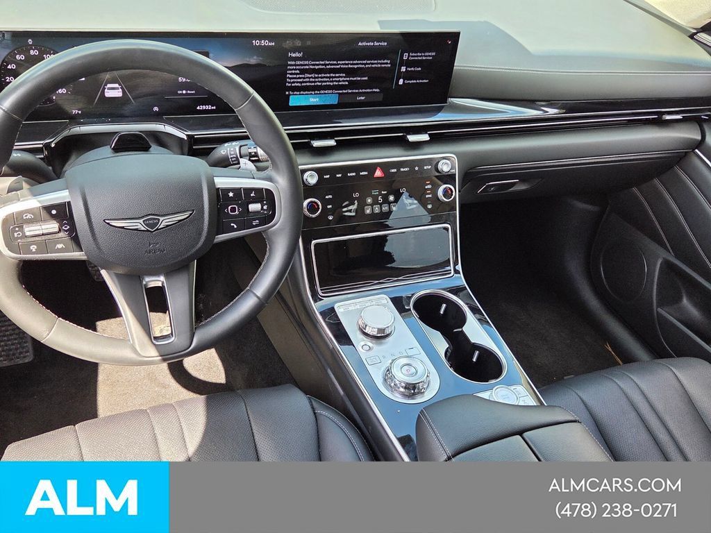 Used 2025 Genesis GV80 2.5T Standard AWD/4WD image 8