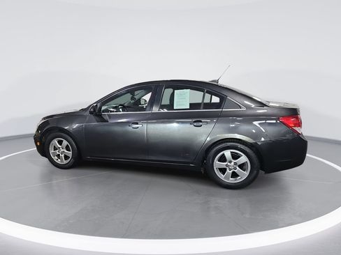 Certified 2016 Chevrolet Cruze LT w/ Technology Package FWD image 7