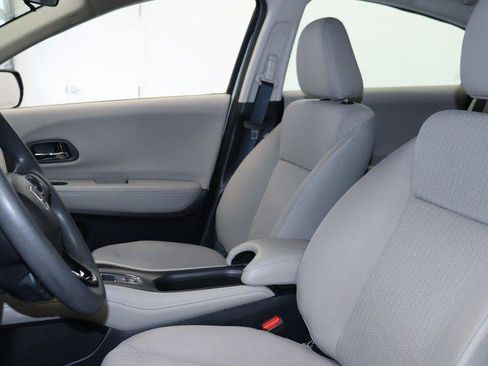 Used 2016 Honda HR-V LX image 19