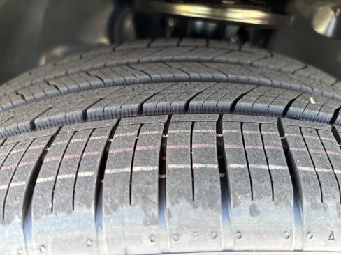 Used 2025 BMW X3 xDrive30i w/ Convenience Package image 12