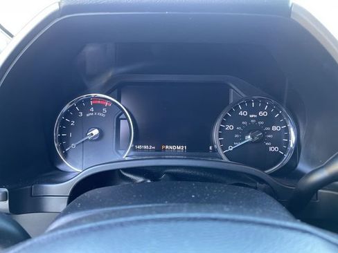 Used 2019 Ford F350 Lariat w/ Chrome Package image 18