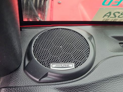 Used 2016 Jeep Wrangler Unlimited Sport image 12