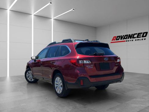 Used 2018 Subaru Outback 2.5i Premium AWD/4WD image 4