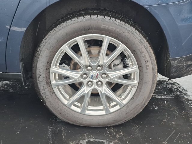 Used 2023 Buick Enclave Essence w/ Experience Buick Package FWD image 8