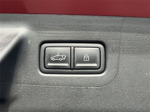 Used 2025 Hyundai Santa Fe SEL image 33