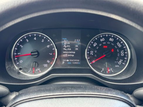 Used 2020 Toyota RAV4 LE image 8