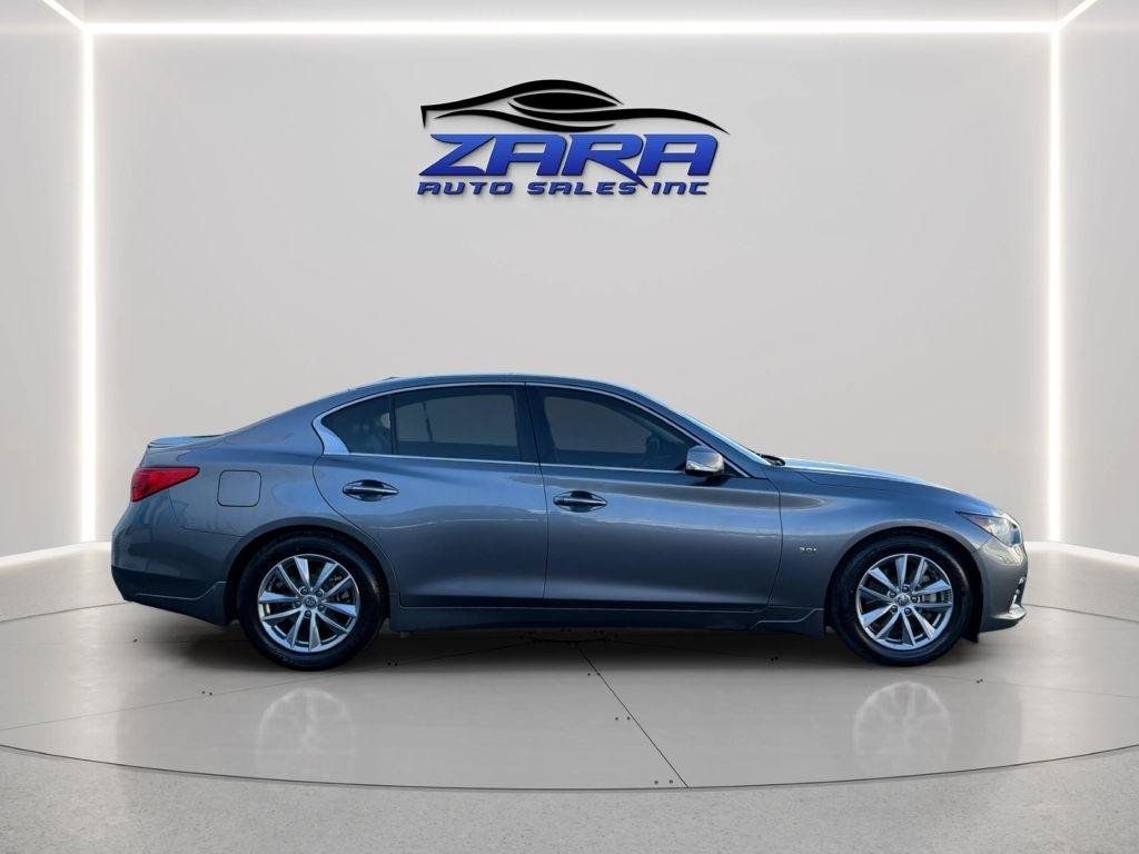 Used 2017 INFINITI Q50 3.0t Premium w/ Driver Assistance Package RWD image 8