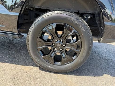 Used 2023 Ford F150 Lariat w/ Equipment Group 502A High AWD/4WD image 20