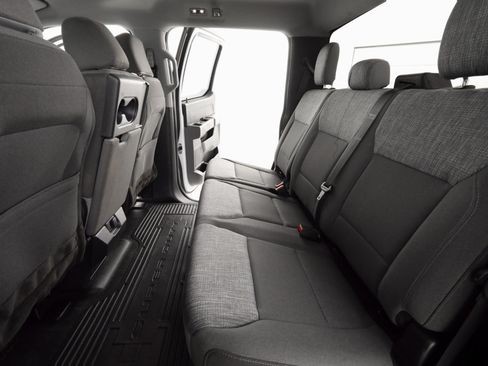 Used 2023 Ford F250 XLT w/ FX4 Off-Road Package image 24