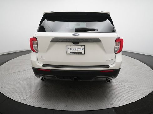 Used 2021 Ford Explorer XLT w/ XLT Sport Appearance Package image 26