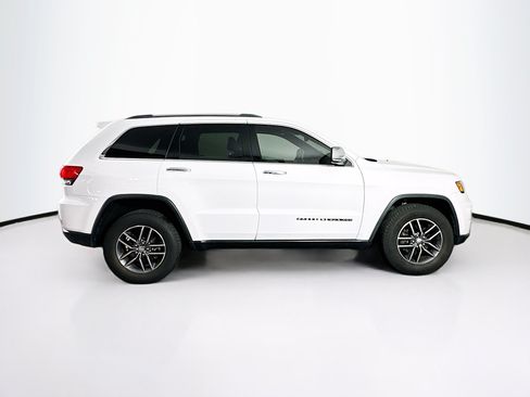 Used 2018 Jeep Grand Cherokee Limited w/ Luxury Group II AWD/4WD image 10