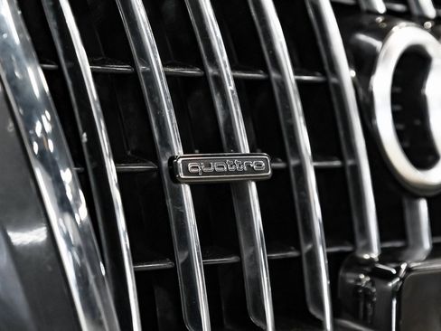 Used 2017 Audi Q5 2.0T Premium Plus w/ Technology Package image 61