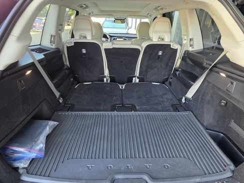 Used 2023 Volvo XC90 B6 Plus w/ Protection Package Premier AWD/4WD image 13