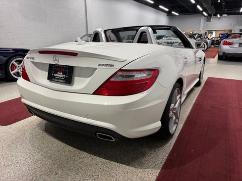 Used 2016 Mercedes-Benz SLK 350 image 15