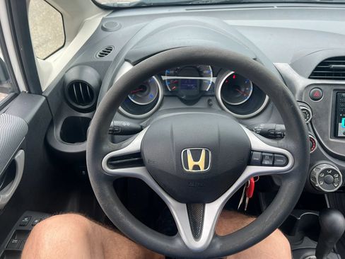 Used 2012 Honda Fit image 7