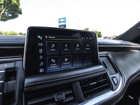 Used 2023 Chevrolet Tahoe Z71 AWD/4WD image 14