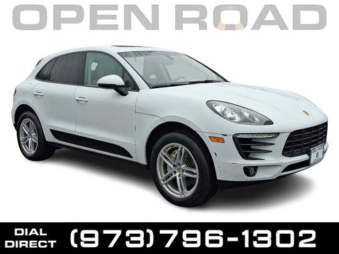 Used 2016 Porsche Macan S image 3